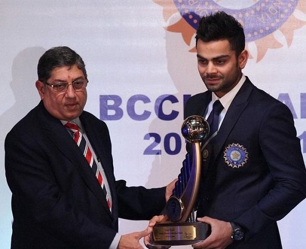 virat-award-00229.jpg