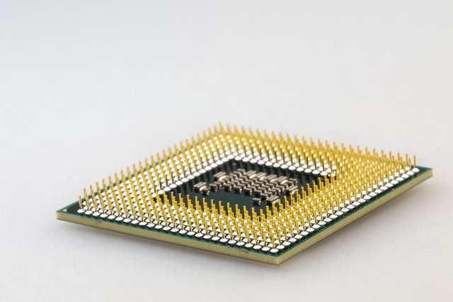 cpu-processor-macro-pen-40879.jpeg