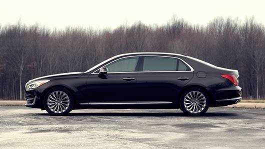 2019 Genesis G90 Review.jpg