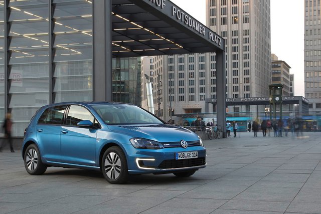 vw-egolf.jpg