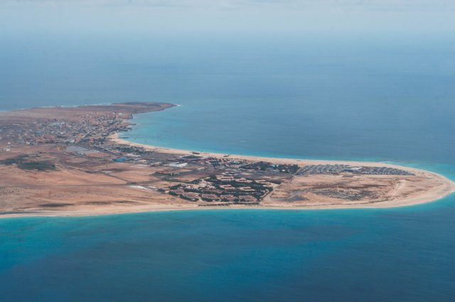 Bitxe Rotxa (main beach) in Porto Inglês - Discover Cape Verde