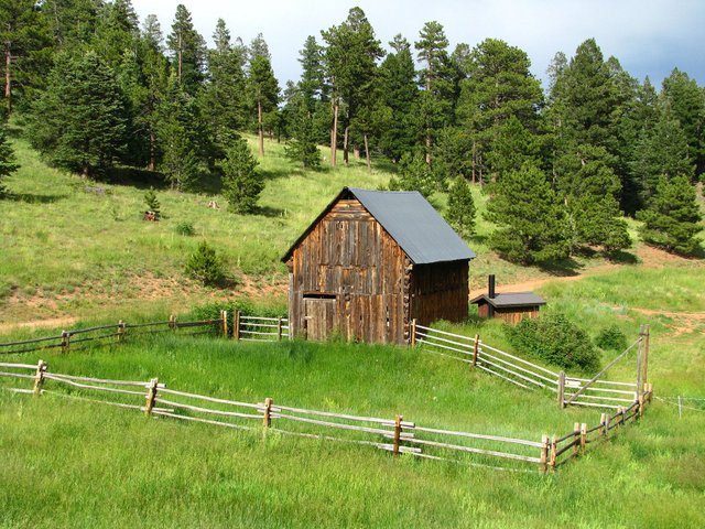 Mingus_Homestead_Colorado_0002.jpg