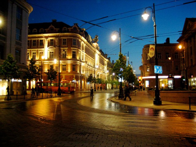 Lithuania-by-night.jpg