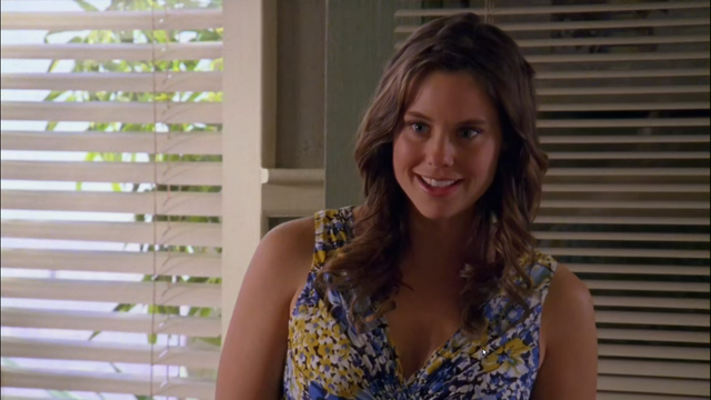 HOT GIRL from past on PSYCH.png