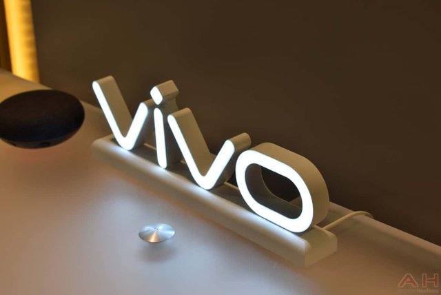 Vivo-Logo-CES-2018-AM-AH-0123.jpg