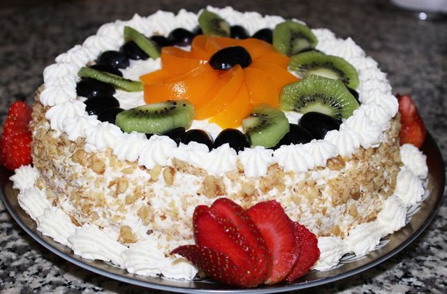 fresh-fruit-gateaux.jpg