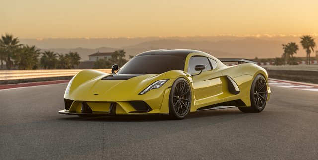 Hennessey-Venom-F5-15-cropwide.jpg