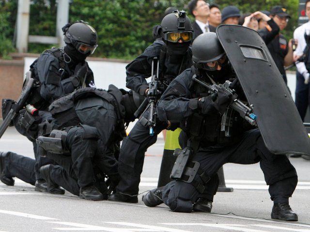 south-korean-swat.jpg