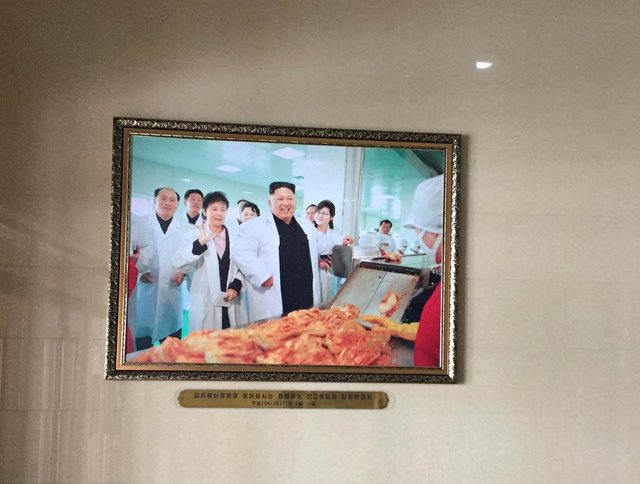 24672_PRK-20171220-KIMCHI-MAKING-DPRK-AP_1514609578497.jpg