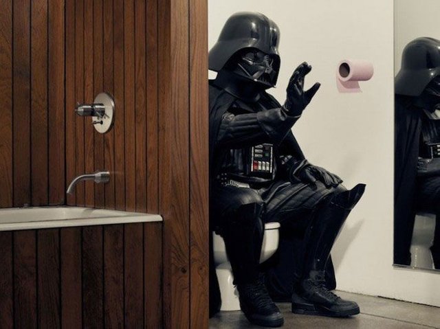 d58d5dc7d8d7a8c256b2c8b6e889a946--funny-humor-darth-vader.jpg