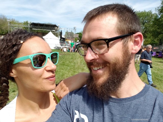 steemit-enternamehere-denton-artsnjazz2018-selfie-jschindler.jpg