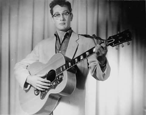 6a1a0910473a60f6c92731b29dfea16a--buddy-holly-crickets.jpg