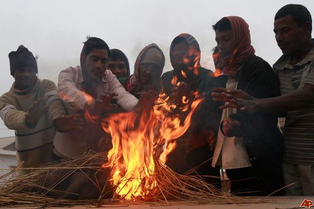 bangladesh-cold-weather-2011-1-10-3-50-312.jpg