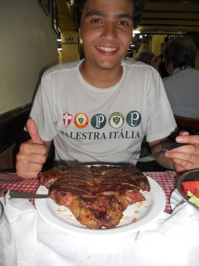 Argentina - Buenos Aires - Superbife de Chorizo.jpg