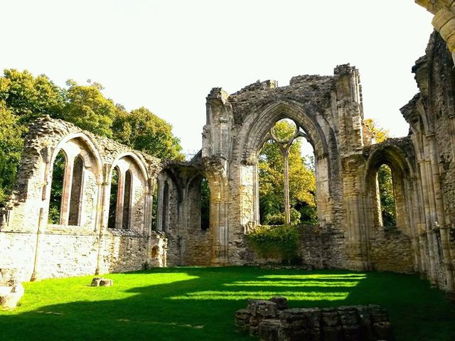 Netley Abbey.jpg