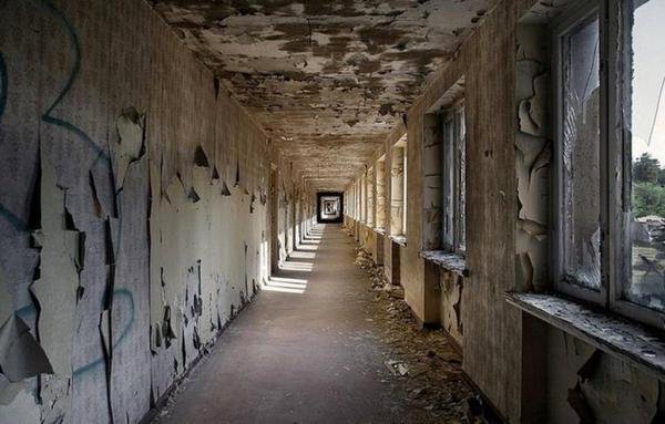 inside-hitlers-10000-room-hotel-that-never-had-a-single-guest.jpg