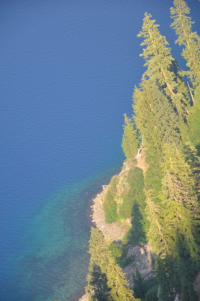 CraterLake00a.jpg