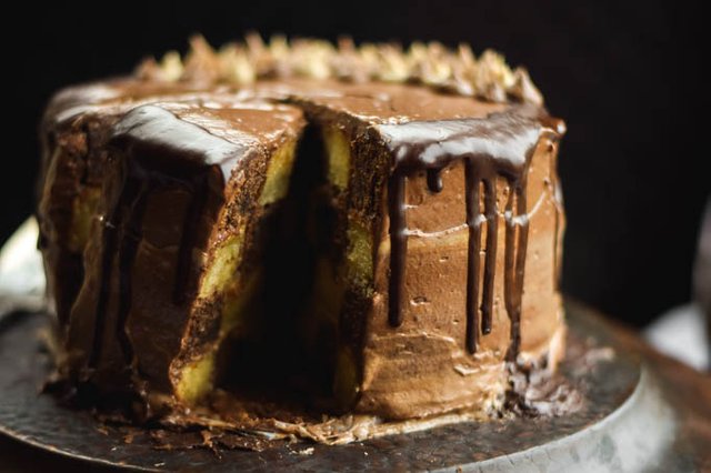 Checkered Chocolate & Tahini Layer Cake (11).jpg