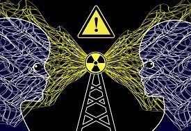 transmission_masts_and_health_risk_the_radiation_of_cellular_cg1p68197663c_th.jp.jpg