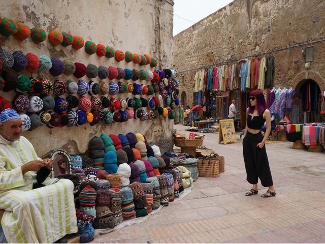 in-morocco-female-travelers-should-cover-their-arms-and-legs-if-they-are-visiting-religious-sites-or-conservative-areas-however-in-this-popular-beach-town-nobody-will-bat-an-eye-at-summer-clothing.jpg