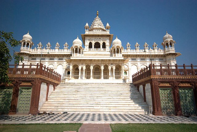 Jaswant-Thada-Jodhpur.jpg