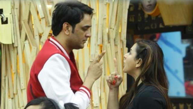 621211-shilpa-vs-vikas-bb11.jpg