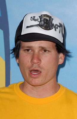 tom-delonge.jpg