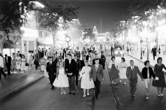 neat and clean disneyland vintage.jpg