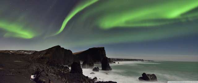 northern_lights_reykjanesskagi_peninsula_iceland-wallpaper-2560x1080.jpg