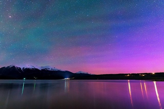 northern lights with twin lakes and mt. elbert.jpg