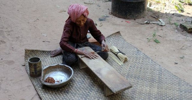 bb-siem-reap-incense.jpg