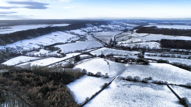 Yorskhire Snowdrone204dji_032709.jpg