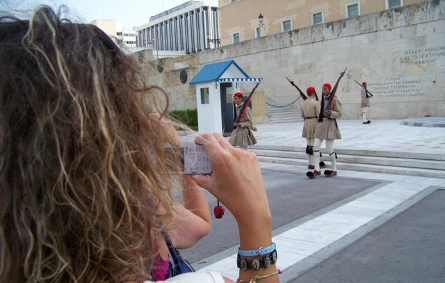 cambio guardia Atenas (2).jpg