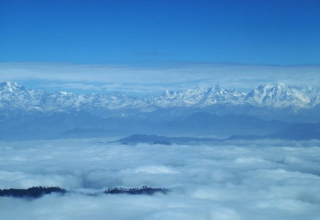 Binsar,_a_view_of_Kumaon_Himalayas.jpg