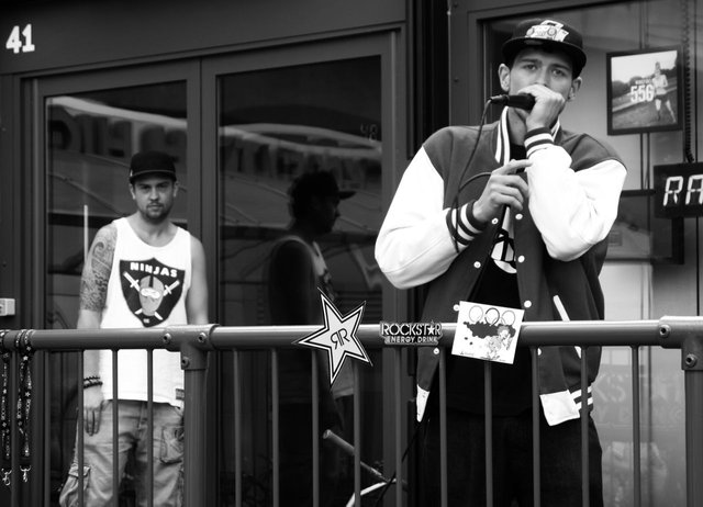 30388238654 - beatboxer boxes up some beats at boxpark in.jpg