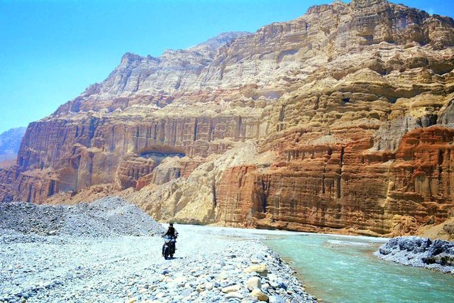 upper mustang.jpg