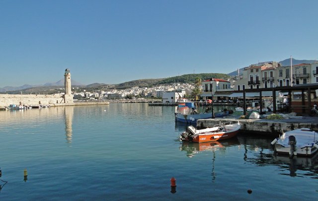 Venetian_port_of_Rethymno.jpg