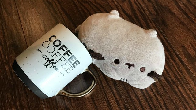 coffee pusheen.jpg