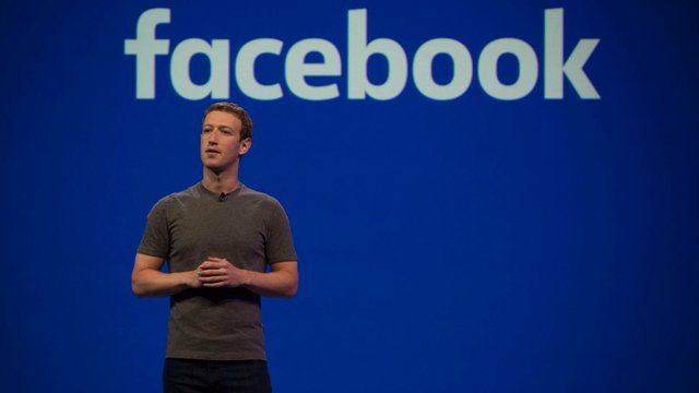 f8-facebook-mark-zuckerberg-0112.jpg