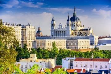 exclusivo-de-viator-acceso-a-primera-hora-al-palacio-real-de-madrid-in-madrid-333728.jpg