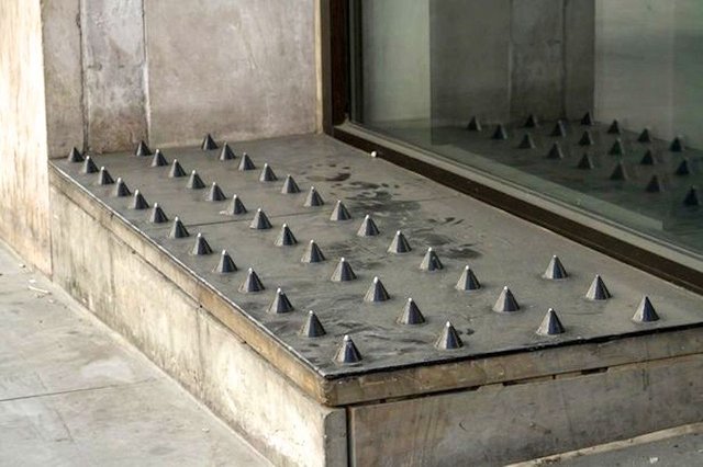 pay-tesco-removes-the-controversial-anti-homeless-spikes.jpg