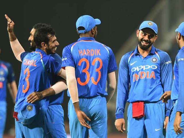 team-india-afp_806x605_51509282315.jpg