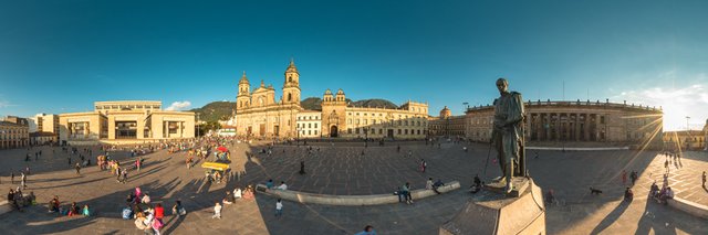 plaza-de-bolivar.jpg