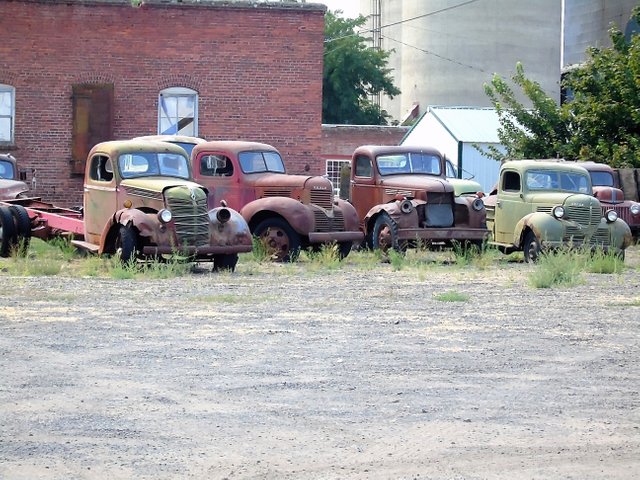 Dave's Old Truck Rescue Sprague WA 6.jpg