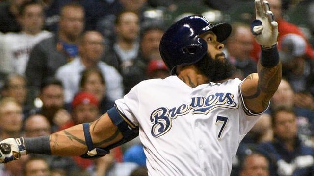 brewers_eric_thames_051017.jpg