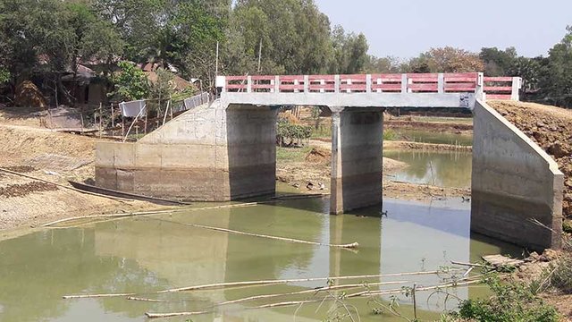 Natore-Bridge-Construction-Corruption3.jpg