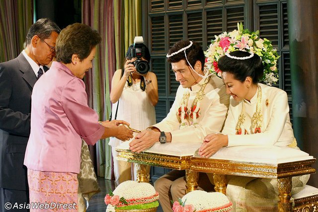 thai-wedding-1.jpg