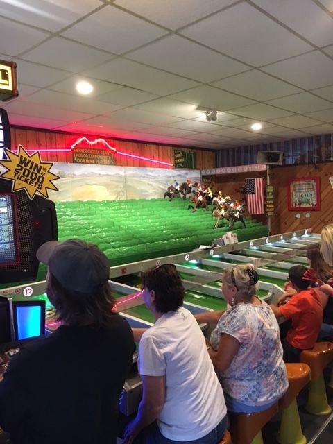 manitou_springs_arcade_classic_horserace.JPG