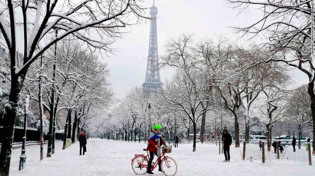 torre eifel.jpg