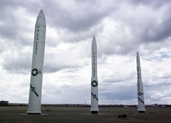 united-states-and-missiles.jpg